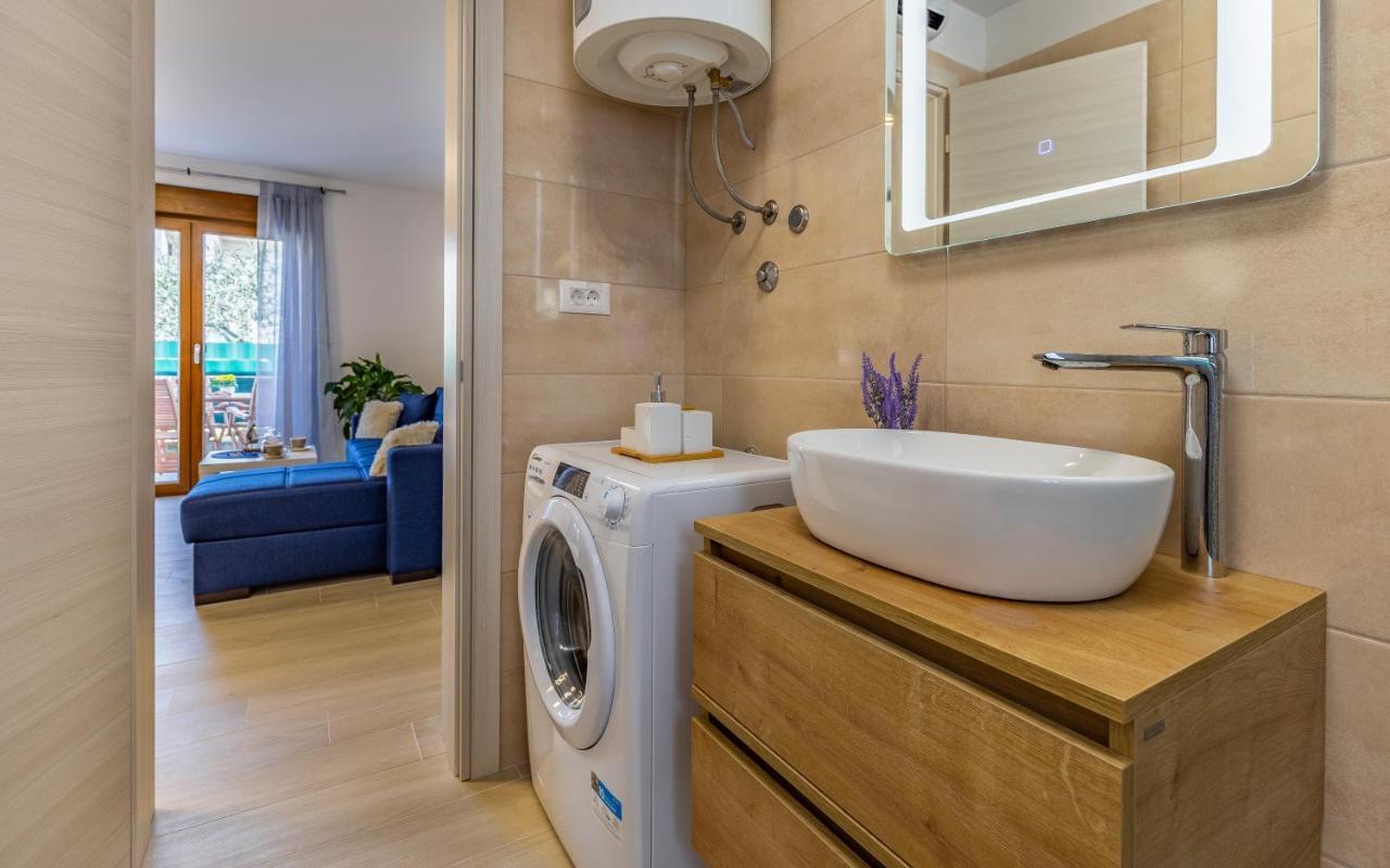 Apartment Blue Pula, New, Family Friendly, Comfortable, Free Parking And Wifi Екстериор снимка